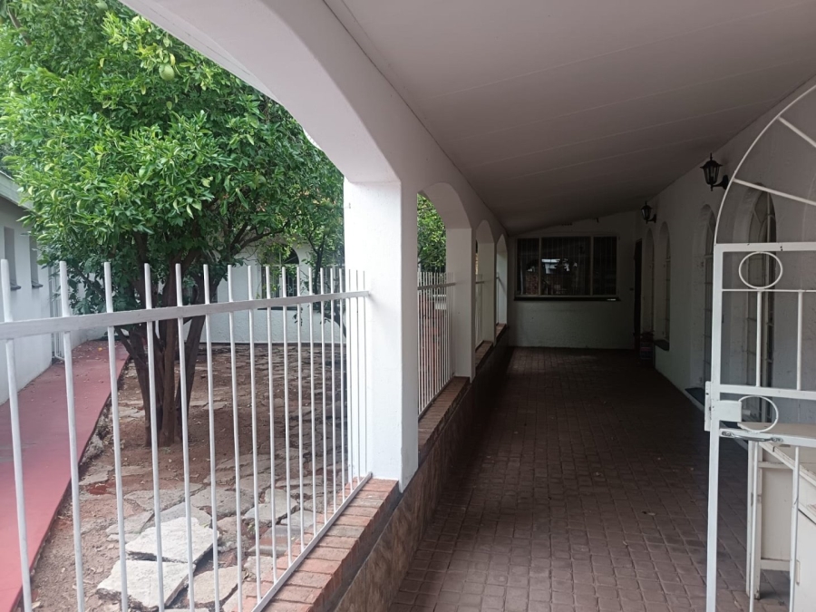 5 Bedroom Property for Sale in Royldene Northern Cape